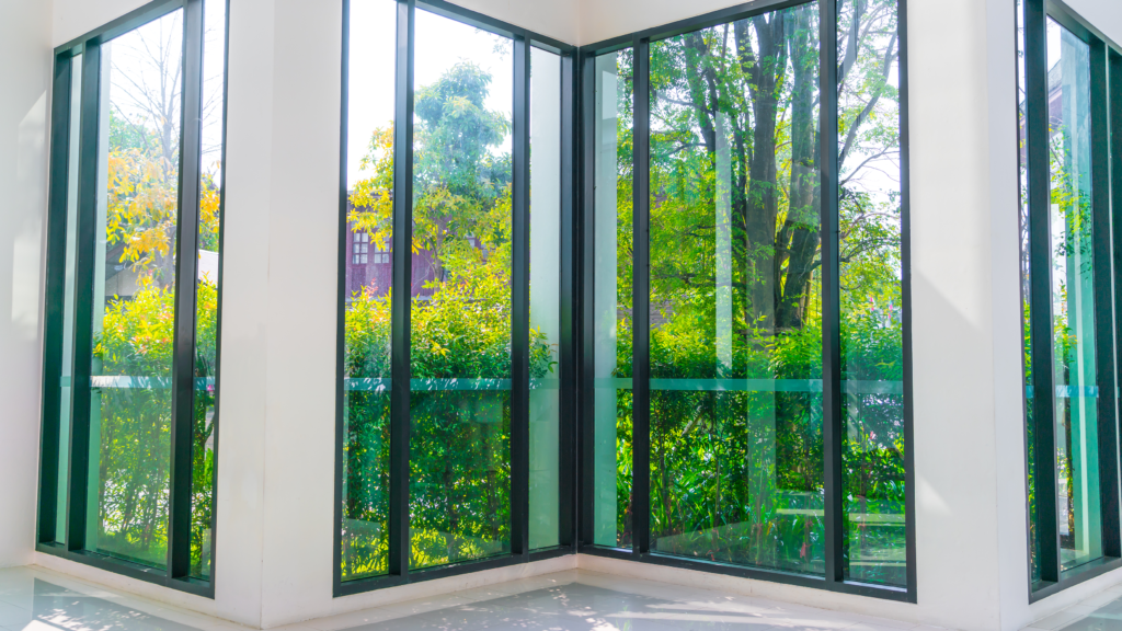 3 THINGS TO CONSIDER WHEN CHOOSING HOME WINDOW TINT
